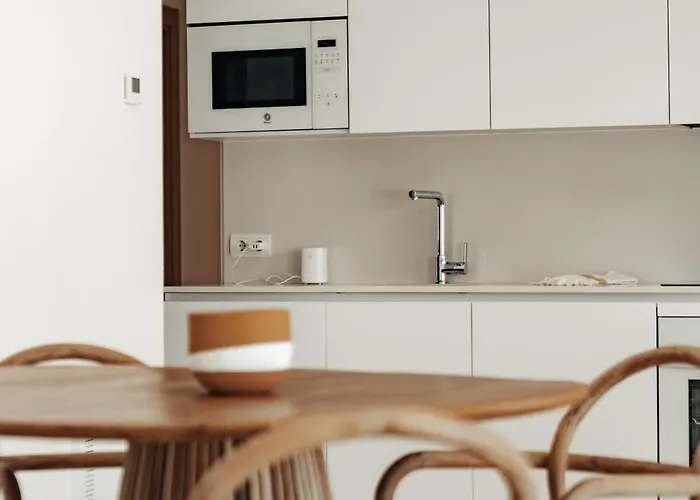 Bossa Boutique - Spacious 2br Готель Естепона