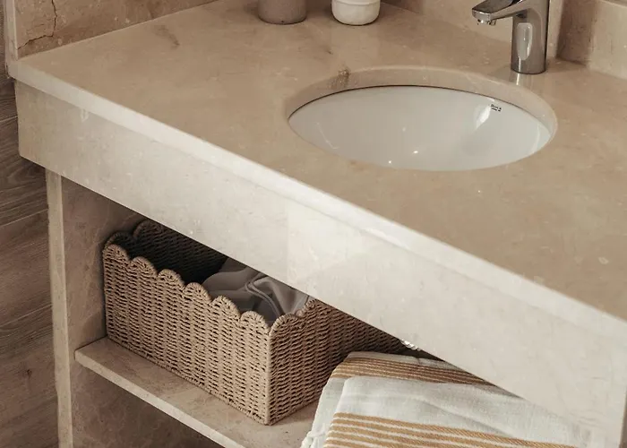 Bossa Boutique - Spacious 2br Готель Естепона